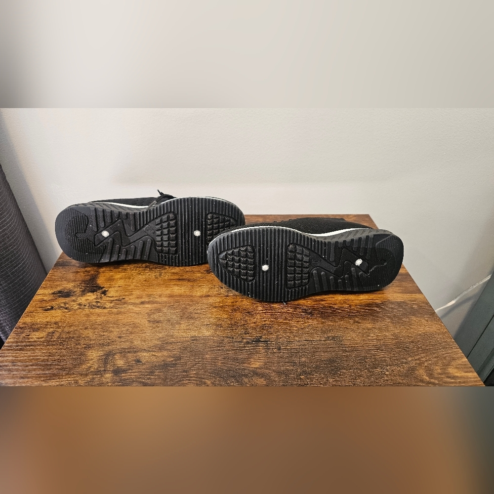 Brand New Women's Danskin Black And White Slip On Sneakers Size--6 - Picture 6 of 11